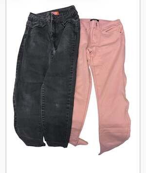 Lot of 2 Womens Jeans: Wax Jean Washed Black Skinny Jeans and Ambiance Pink Colo